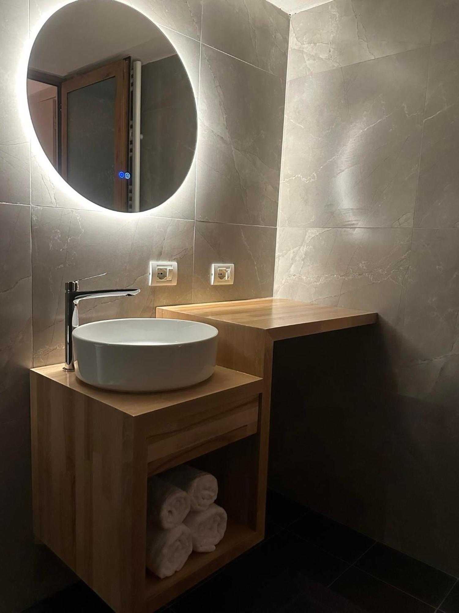 Valter & Drita'S Guesthouse 세스 외부 사진