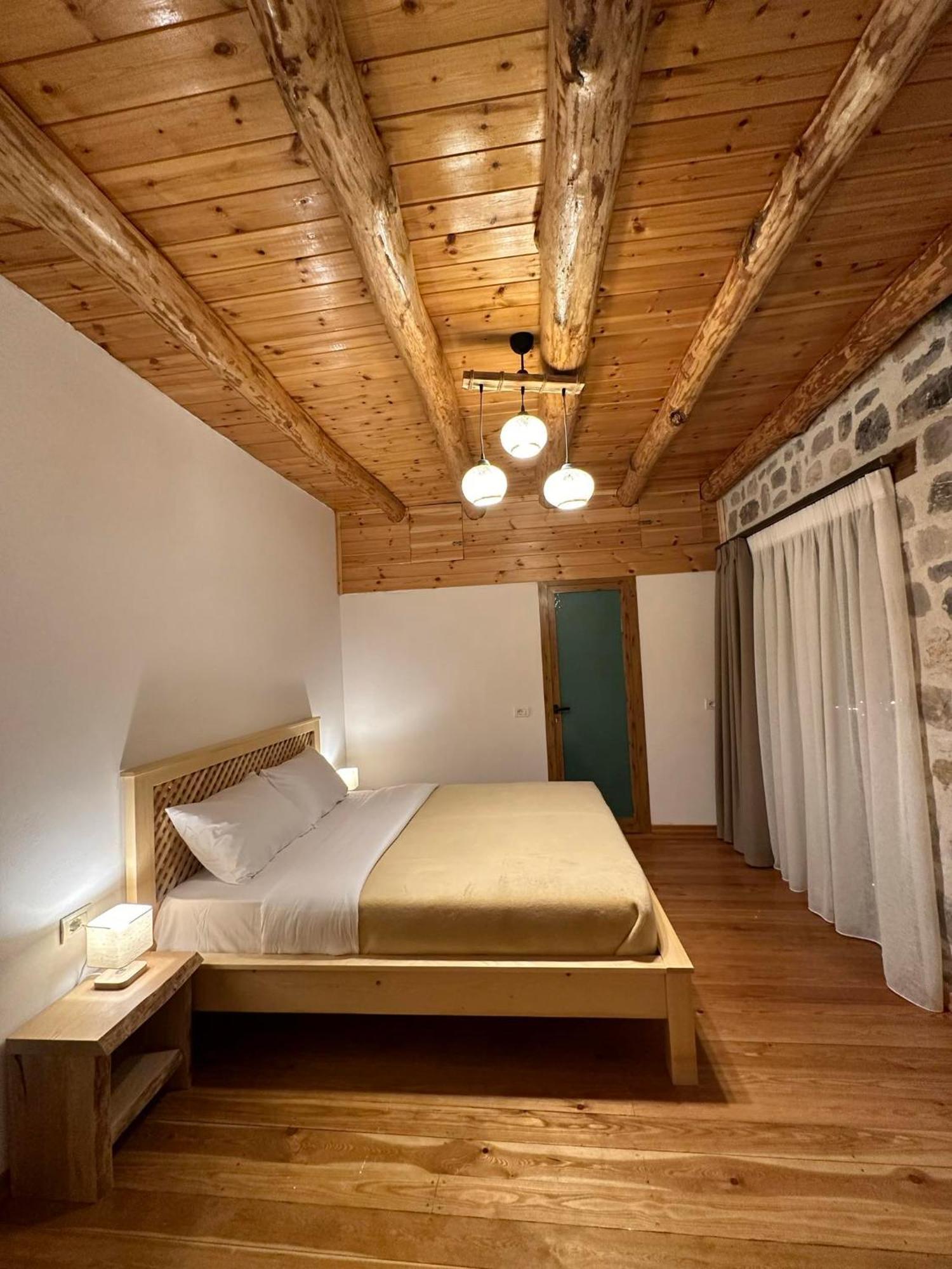 Valter & Drita'S Guesthouse 세스 외부 사진